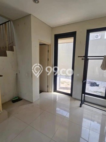 Rumah 1 KT 2 KM Dekat Rumah Sakit di Sambikerep, Surabaya Rumah 1 KT 2 KM Dekat Rumah Sakit di Sambikerep, Surabaya