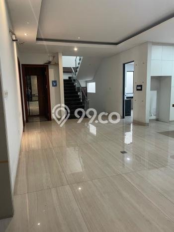 Jual Rumah Luas Megah Dengan View Eksklusif di Citraland, Surabaya Jual Rumah Luas Megah Dengan View Eksklusif di Citraland, Surabaya