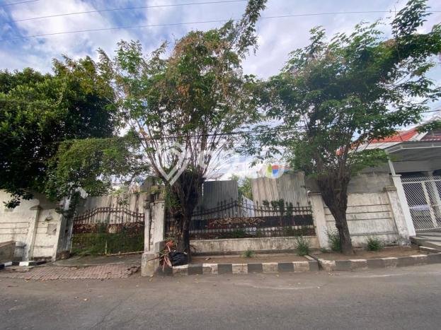 Lahan Dijual Lokasi Strategis di Surabaya dengan Luas 450m2 Lahan Dijual Lokasi Strategis di Surabaya dengan Luas 450m2