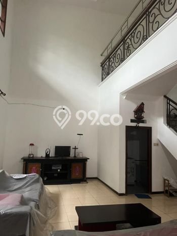 Rumah Eksklusif Dijual LT 278m2 di Dukuh Pakis, Surabaya Rumah Eksklusif Dijual LT 278m2 di Dukuh Pakis, Surabaya