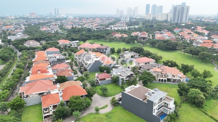 Dijual Tanah 536m2 di Graha, Surabaya Dijual Tanah 536m2 di Graha, Surabaya