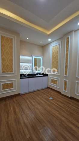 Disewakan Ruko Bisnis di Rungkut Surabaya Harga Sewa Menarik Bisa Nego Disewakan Ruko Bisnis di Rungkut Surabaya Harga Sewa Menarik Bisa Nego