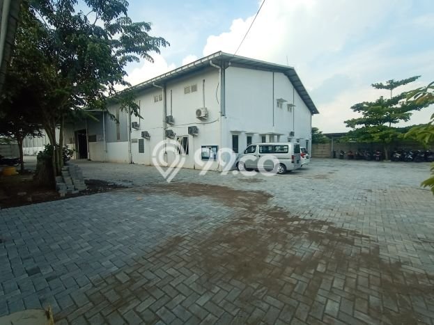 Pabrik For Rent di Balongpanggang, Luas 8400m², Area Utama, Akses Mudah Pabrik For Rent di Balongpanggang, Luas 8400m², Area Utama, Akses Mudah