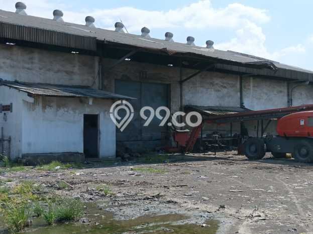 Unit Gudang Dijual di Surabaya LT 10000m2 & LB 3250m2 Unit Gudang Dijual di Surabaya LT 10000m2 & LB 3250m2