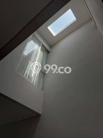 Jual Rumah Mewah Elegan Dengan View Cantik di Citraland, Surabaya Jual Rumah Mewah Elegan Dengan View Cantik di Citraland, Surabaya