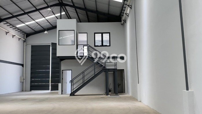 Lokasi Strategis! Dijual Gudang Bisnis di Gedangan, Sidoarjo Kondisi Bagus Lokasi Strategis! Dijual Gudang Bisnis di Gedangan, Sidoarjo Kondisi Bagus