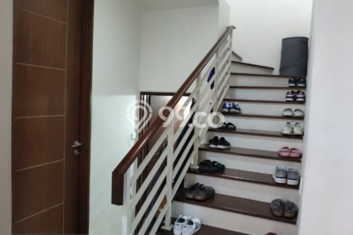 Rumah Modern 4 KT di Surabaya Kota Surabaya Unfurnished Rumah Modern 4 KT di Surabaya Kota Surabaya Unfurnished