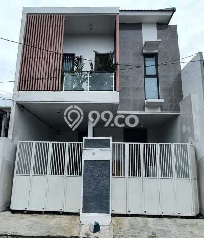 Jual Rumah Strategis Bagus Punya 4 KT di Waru Sidoarjo SHM Jual Rumah Strategis Bagus Punya 4 KT di Waru Sidoarjo SHM