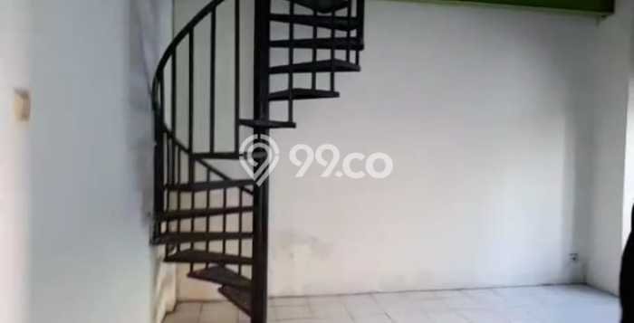 Gudang Usaha Dijual di Taman Sidoarjo LT 432m2 & LB 432m2 Gudang Usaha Dijual di Taman Sidoarjo LT 432m2 & LB 432m2