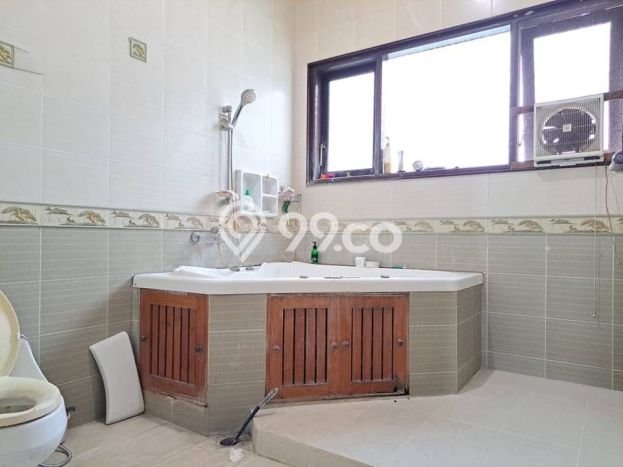 Komersial Dijual di Banyuwangi LT 7405m2, LB 1000m2 Solusi Investasi Cerdas Komersial Dijual di Banyuwangi LT 7405m2, LB 1000m2 Solusi Investasi Cerdas