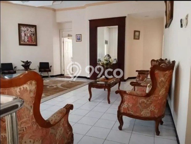 Dijual Hunian Mewah dengan Fasilitas Sekitar Lengkap di Jambangan, Surabaya Dijual Hunian Mewah dengan Fasilitas Sekitar Lengkap di Jambangan, Surabaya
