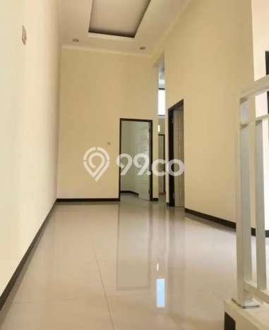 Dijual Cepat Rumah Favorit Siap Huni LB 120m2 di Rungkut, Surabaya Dijual Cepat Rumah Favorit Siap Huni LB 120m2 di Rungkut, Surabaya