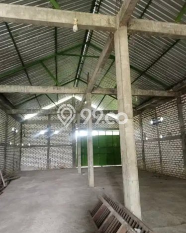 Untuk Dijual! Gudang di Gresik Kota Gresik LT 620m2 / LB 250m2 Kawasan Strategis Untuk Dijual! Gudang di Gresik Kota Gresik LT 620m2 / LB 250m2 Kawasan Strategis