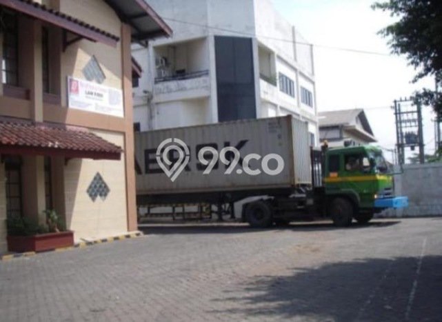 Disewakan Gudang di Pusat Kota Surabaya Ramai Strategis Disewakan Gudang di Pusat Kota Surabaya Ramai Strategis