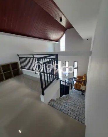 Dijual Rumah 2 Kamar Lokasi Strategis Bagus dan Strategis di Waru Dijual Rumah 2 Kamar Lokasi Strategis Bagus dan Strategis di Waru