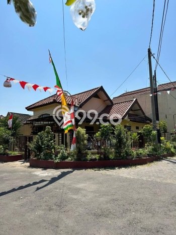 Jual Rumah Bagus Siap Huni LB 150m2 di Candi, Sidoarjo Jual Rumah Bagus Siap Huni LB 150m2 di Candi, Sidoarjo