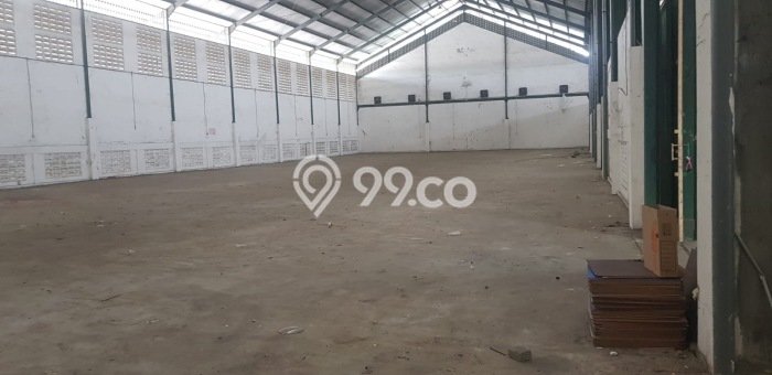 Unit Gudang disewakan di Buduran Sidoarjo dengan LT 2552m2 / LB 2552m2 Unit Gudang disewakan di Buduran Sidoarjo dengan LT 2552m2 / LB 2552m2