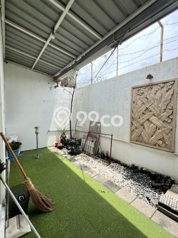 Rumah Modern Minimalis 4 Kamar Siap Huni di Gedangan Rumah Modern Minimalis 4 Kamar Siap Huni di Gedangan