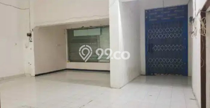 FOR SALE! Ruko di Panggungrejo Pasuruan, LT 645m2, LB 531m2 FOR SALE! Ruko di Panggungrejo Pasuruan, LT 645m2, LB 531m2