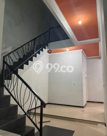 Hunian Cantik Modern Lb 180m2 di Buduran, Sidoarjo Hunian Cantik Modern Lb 180m2 di Buduran, Sidoarjo