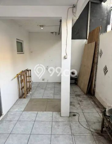 For Sale Rumah 2 Kamar Lokasi Ideal Nyaman dan Strategis di Waru For Sale Rumah 2 Kamar Lokasi Ideal Nyaman dan Strategis di Waru