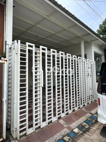 Rumah Modern Minimalis 4 Kamar Siap Huni di Gedangan Rumah Modern Minimalis 4 Kamar Siap Huni di Gedangan