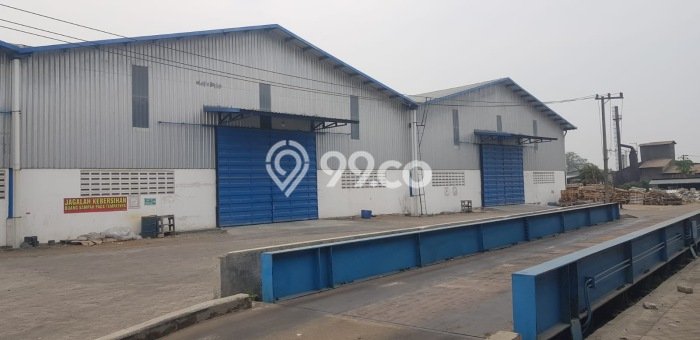 Gudang Disewakan di Kawasan Ramai Pandaan, Pasuruan Gudang Disewakan di Kawasan Ramai Pandaan, Pasuruan