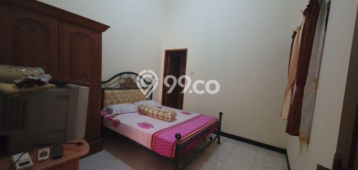 For Sale Rumah 4 Kamar Lokasi Ideal Nyaman dan Strategis di Sidoarjo For Sale Rumah 4 Kamar Lokasi Ideal Nyaman dan Strategis di Sidoarjo