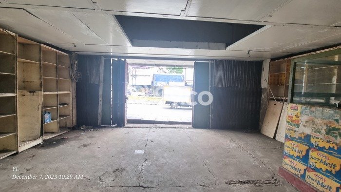 Ruko Komersial Dijual di Jatinegara Jakarta Timur LT 132m2 & LB 300m2 Ruko Komersial Dijual di Jatinegara Jakarta Timur LT 132m2 & LB 300m2