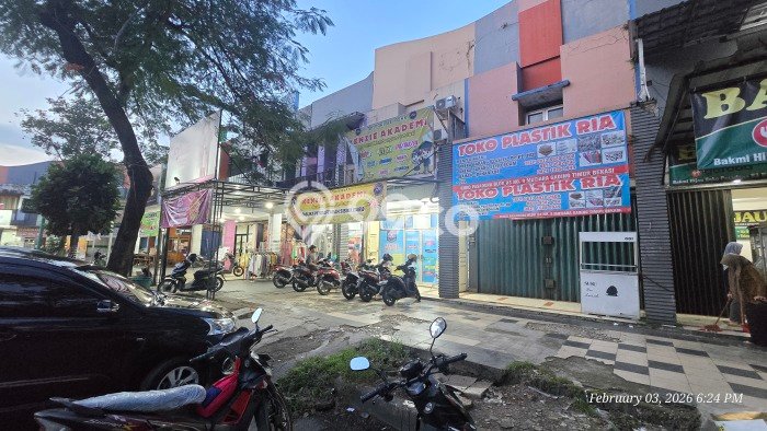 Ruko Dijual di Bekasi Barat LT 67m2, LB 100m2 Solusi Investasi Cerdas Ruko Dijual di Bekasi Barat LT 67m2, LB 100m2 Solusi Investasi Cerdas