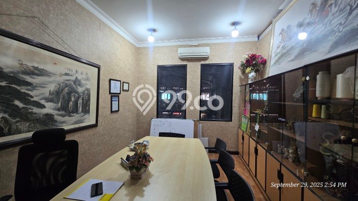 Area Ramai! Pabrik Dijual di Tarumajaya untuk Bisnis Luas Bangunan 810m2 Area Ramai! Pabrik Dijual di Tarumajaya untuk Bisnis Luas Bangunan 810m2