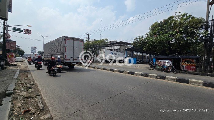 Area Ramai! Komersial Dijual di Tambun Selatan untuk Bisnis Luas Bangunan 1000m2 Area Ramai! Komersial Dijual di Tambun Selatan untuk Bisnis Luas Bangunan 1000m2