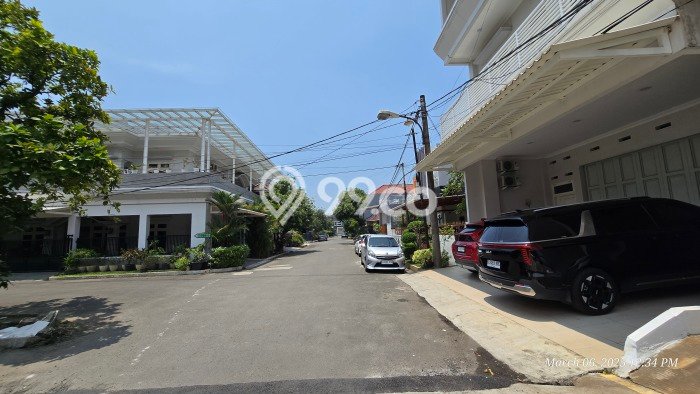 Kavling Tanah untuk Dijual di Harapan Indah, Bekasi, Luas 270m2 Kavling Tanah untuk Dijual di Harapan Indah, Bekasi, Luas 270m2