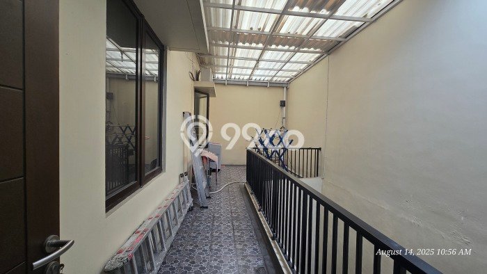 Rumah Elit Modern Tanpa Renovasi di harapan indah Bekasi Rumah Elit Modern Tanpa Renovasi di harapan indah Bekasi