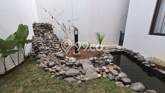 Dijual Rumah Luas Megah Dengan View Cantik di Summarecon Bekasi, Bekasi Dijual Rumah Luas Megah Dengan View Cantik di Summarecon Bekasi, Bekasi