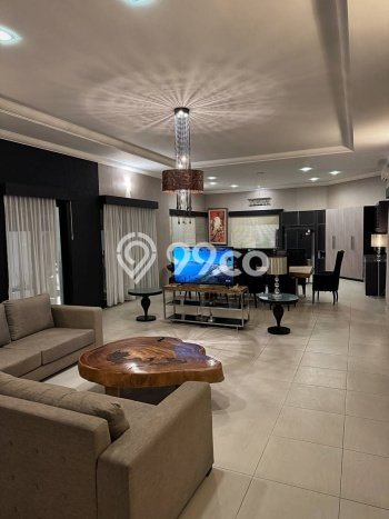 Vila Tenang Kawasan , Ukuran 550m2m², Akses ke berbagai kebutuhan Vila Tenang Kawasan , Ukuran 550m2m², Akses ke berbagai kebutuhan