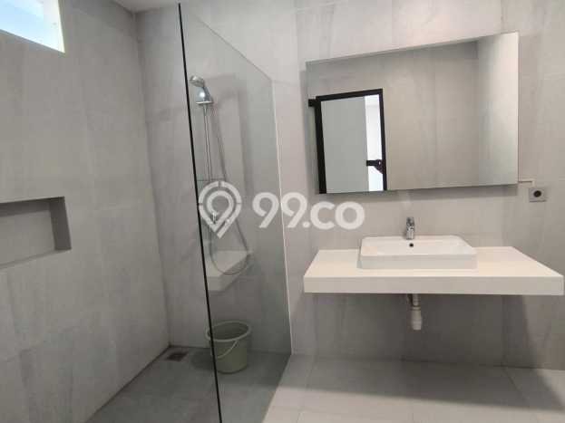 Rumah Elit Modern Siap Huni di Citraland Surabaya Rumah Elit Modern Siap Huni di Citraland Surabaya