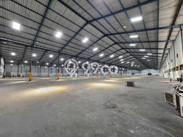 Disewakan Gudang di Kawasan Ramai Sidoarjo Luas 18354m2 Disewakan Gudang di Kawasan Ramai Sidoarjo Luas 18354m2