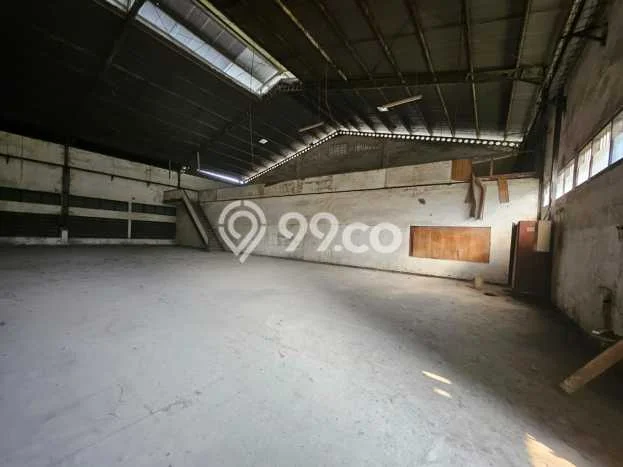 Unit Gudang Disewa Lokasi Driyorejo, Gresik Spesifikasi Luas Bangunan 2552m2 Unit Gudang Disewa Lokasi Driyorejo, Gresik Spesifikasi Luas Bangunan 2552m2