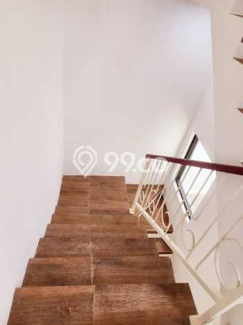 Dijual Rumah 4 Kamar Lokasi Ideal Nyaman dan Strategis di Sambikerep Dijual Rumah 4 Kamar Lokasi Ideal Nyaman dan Strategis di Sambikerep
