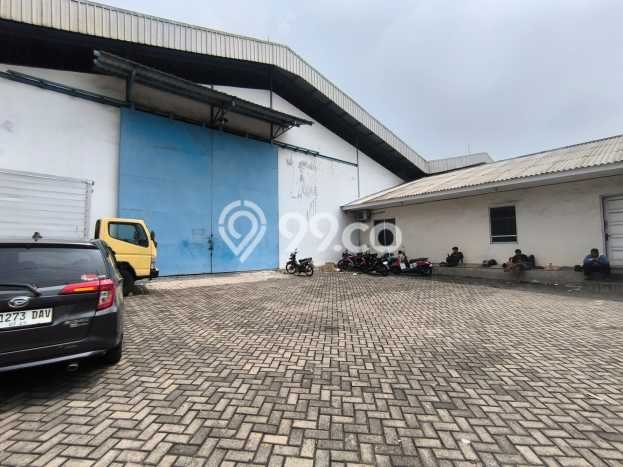 FOR RENT! Gudang di Margomulyo Cocok untuk Bisnis 875m2 FOR RENT! Gudang di Margomulyo Cocok untuk Bisnis 875m2