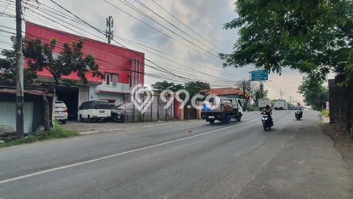Komersial Bagus Dijual LB 493m2 Lokasi Strategis Surabaya Area Cocok untuk Bisnis Komersial Bagus Dijual LB 493m2 Lokasi Strategis Surabaya Area Cocok untuk Bisnis