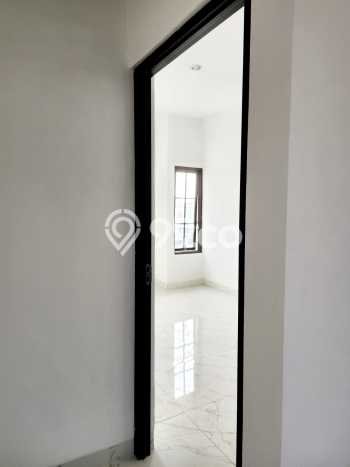 Dijual Rumah 4 Kamar Lokasi Ideal Nyaman dan Strategis di Sambikerep Dijual Rumah 4 Kamar Lokasi Ideal Nyaman dan Strategis di Sambikerep