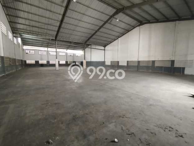 Gudang Komersial Disewakan di Sidoarjo Sidoarjo Luas 694m2 Gudang Komersial Disewakan di Sidoarjo Sidoarjo Luas 694m2