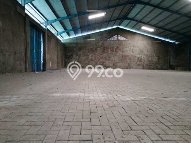 Gudang Dijual di Prime Area Surabaya Luas 2500m2 Gudang Dijual di Prime Area Surabaya Luas 2500m2