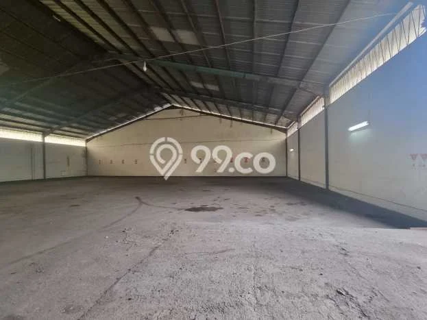 Gudang untuk disewa di Driyorejo punya LT 2800m2 & LB 2600m2 harga sewa kompetitif Gudang untuk disewa di Driyorejo punya LT 2800m2 & LB 2600m2 harga sewa kompetitif
