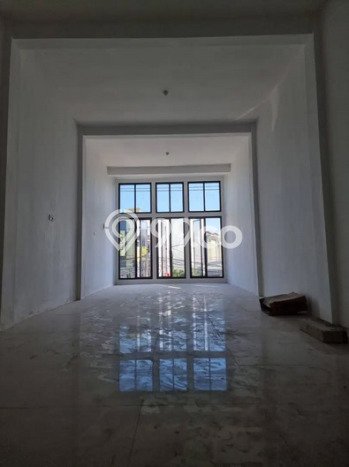 Ruko Bagus Dijual LB 120m2 Lokasi Strategis Surabaya Area Cocok untuk Berbisnis Ruko Bagus Dijual LB 120m2 Lokasi Strategis Surabaya Area Cocok untuk Berbisnis