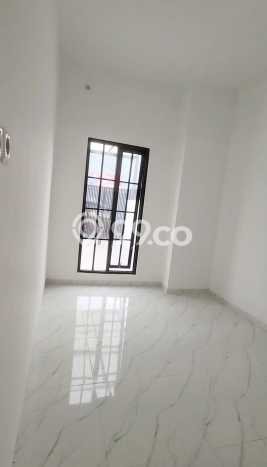 Dijual Rumah 4 Kamar Lokasi Ideal Nyaman dan Strategis di Sambikerep Dijual Rumah 4 Kamar Lokasi Ideal Nyaman dan Strategis di Sambikerep
