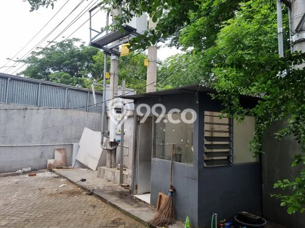 Gudang Disewa di Driyorejo, Gresik, LT 1400m2 / LB 1300m2 Gudang Disewa di Driyorejo, Gresik, LT 1400m2 / LB 1300m2