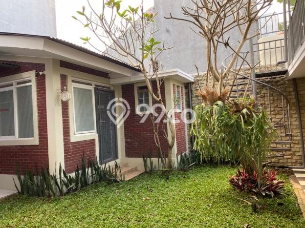 NEW LISTING! Rumah Premium area Kota Baru Parahyangan, LT 245m² LB 300m² NEW LISTING! Rumah Premium area Kota Baru Parahyangan, LT 245m² LB 300m²